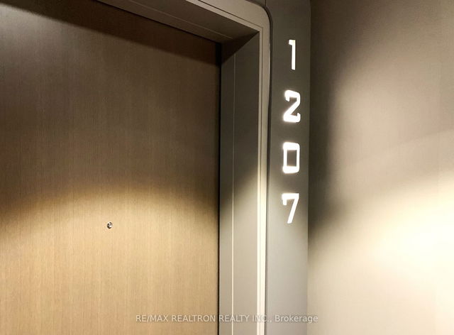1207 - 1 Bloor Street