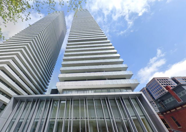 711 - 50 Charles Street