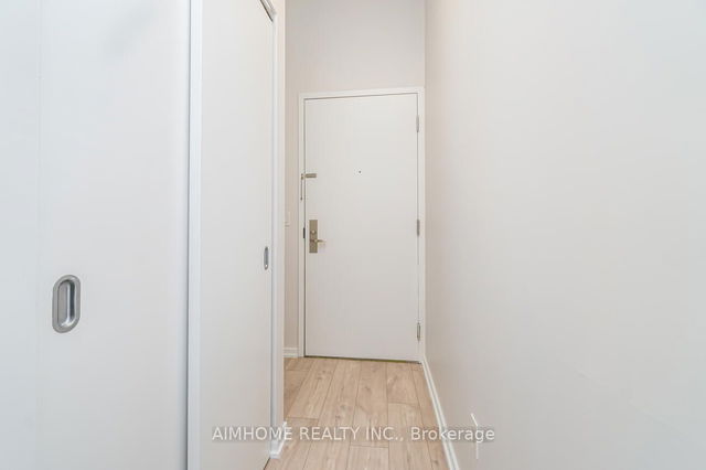 313 - 75 St Nicholas Street