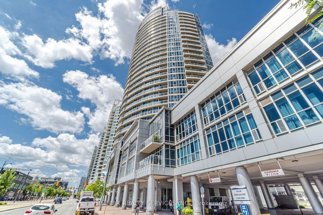 2201 - 218 Queens Quay