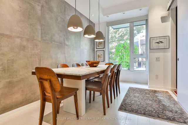 267 Roxton Road