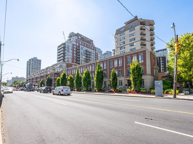 209 - 900 Mount Pleasant Road