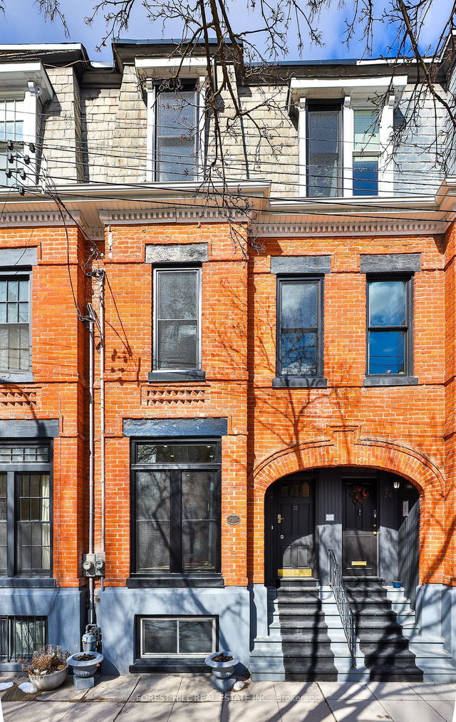 22 Monteith Street