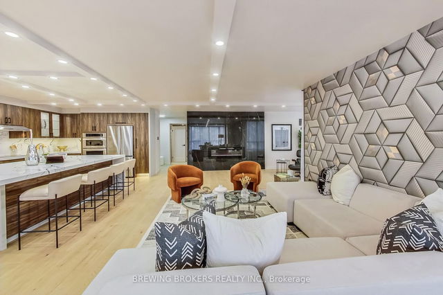 410 - 65 Spring Garden Avenue