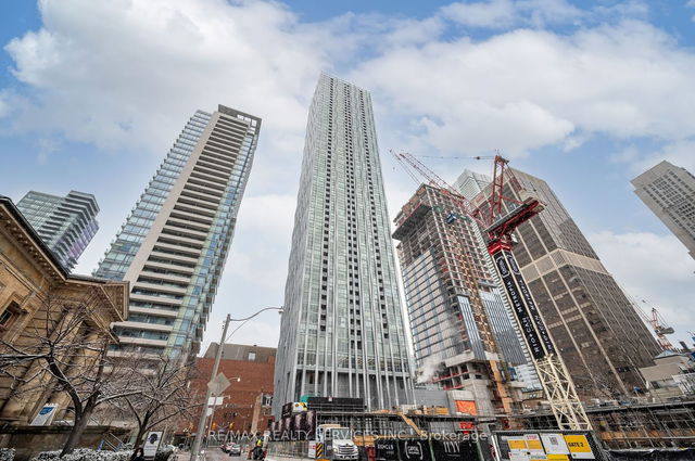 ##5403 - 1 Yorkville Avenue