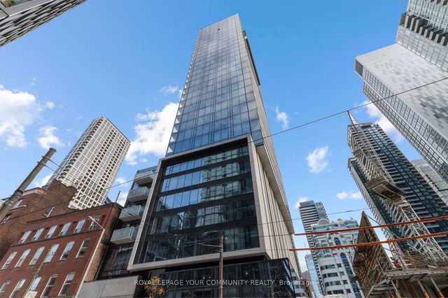2101 - 11 Charlotte Street