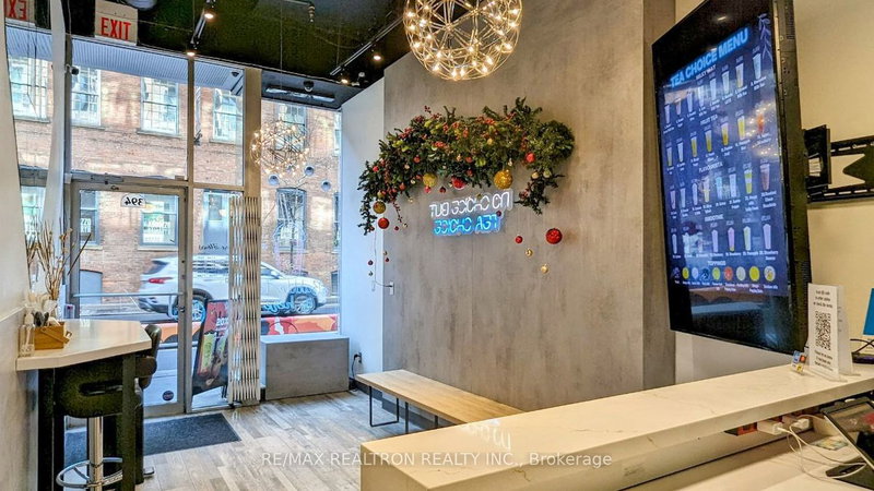 394 Richmond St W, Toronto, M5V 1X6 | Image 2