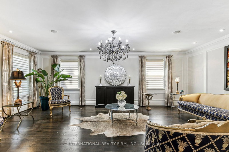 6 Penwood Cres S, Toronto, M3B 2B9 | Image 3