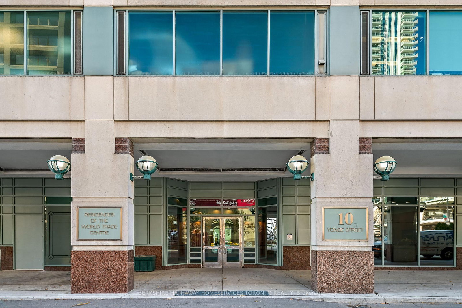 Listing Image 20