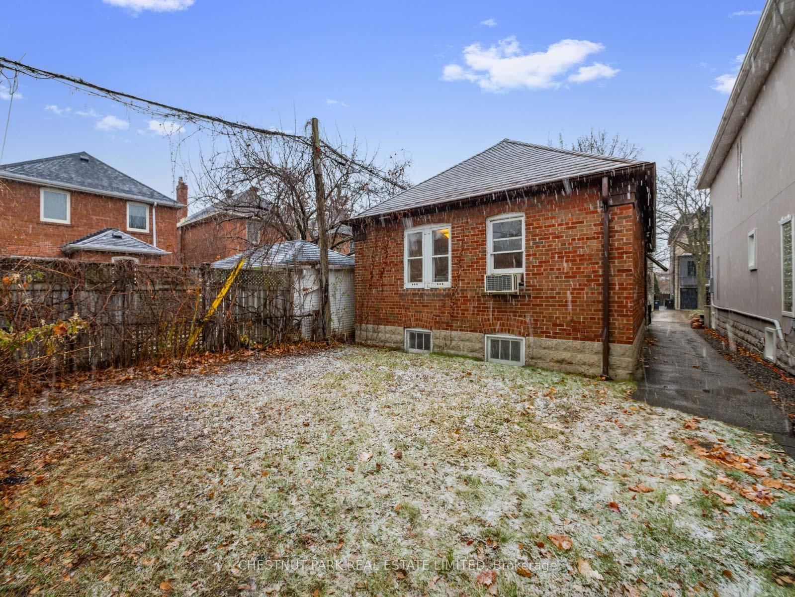 Listing Image 7