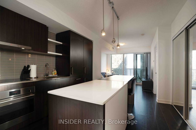 home for lease on 1409-88 Harbour Street