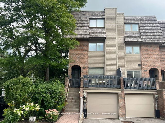 5 - 5 Dutch Myrtle Way