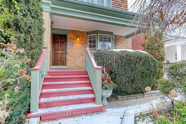 12 Walmsley Boulevard