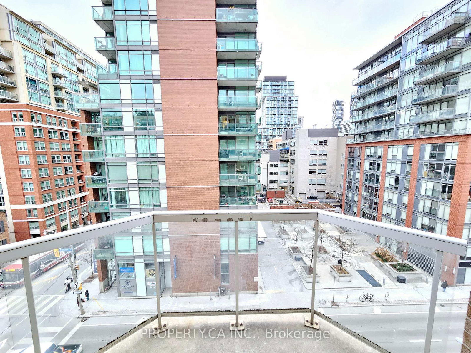 Listing Image 18