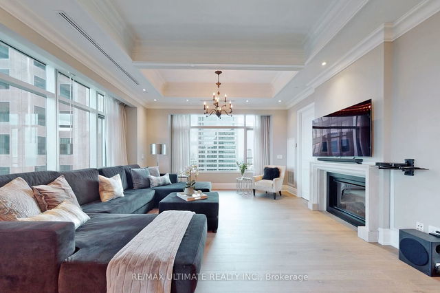 5003 - 311 Bay Street