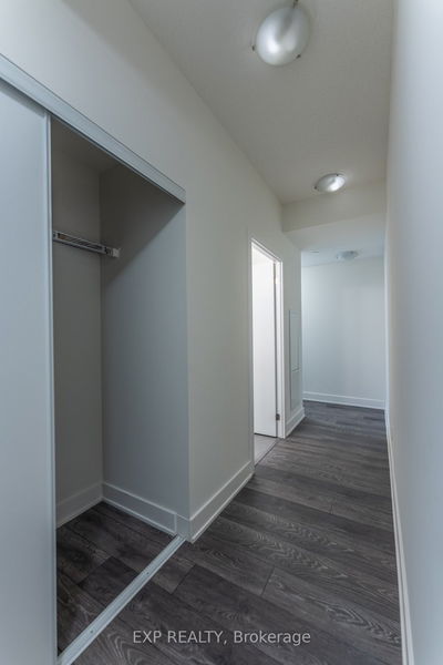 Unit 215 — 188 Fairview Mall Dr, Toronto - Don Valley Village image-0-3