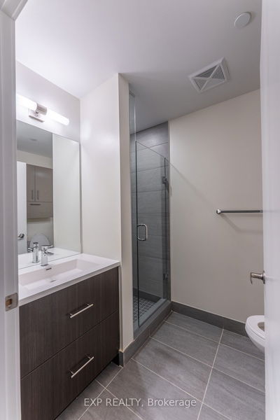 Unit 215 — 188 Fairview Mall Dr, Toronto - Don Valley Village image-0-4