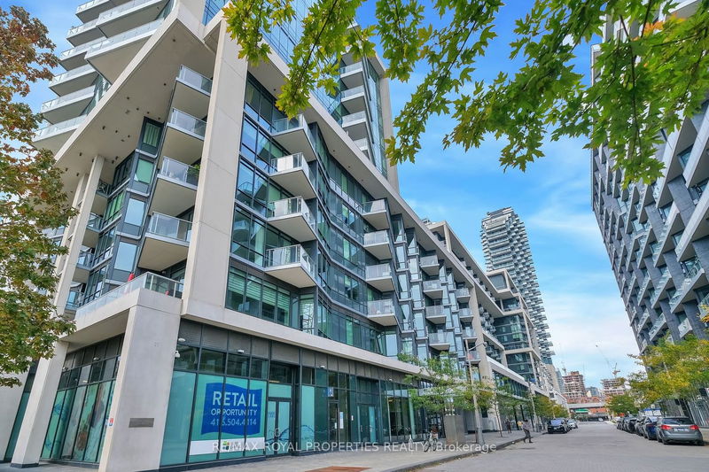 home for lease on 530-55 Merchants' Wharf