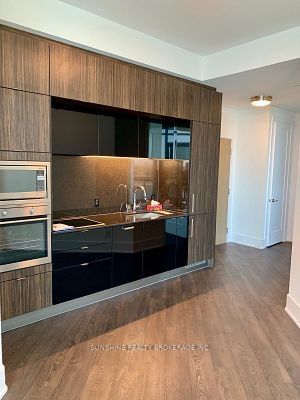 home for lease on 906-1 Edgewater Drive