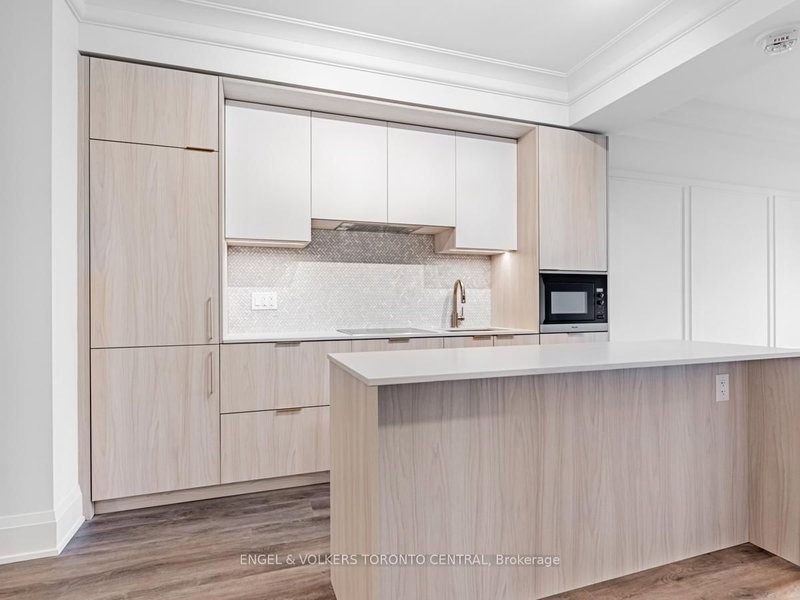 701 - 123 Portland St, Toronto, M5V 2N4 | Image 2