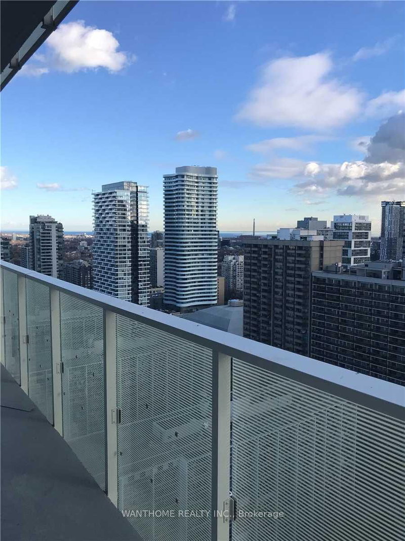 2710 - 501 Yonge St, Toronto, M4Y 1Y4 | Image 2