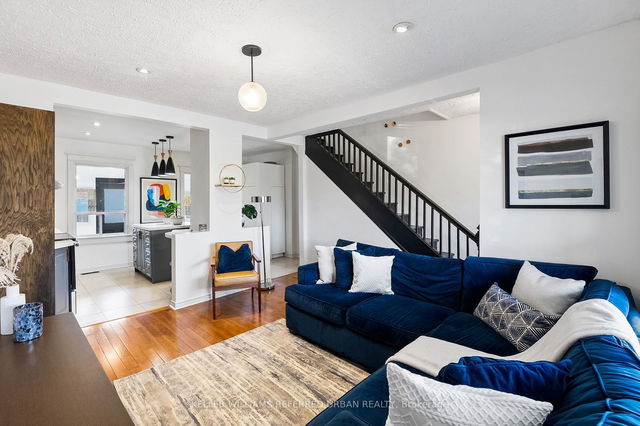 208 Winnett Avenue