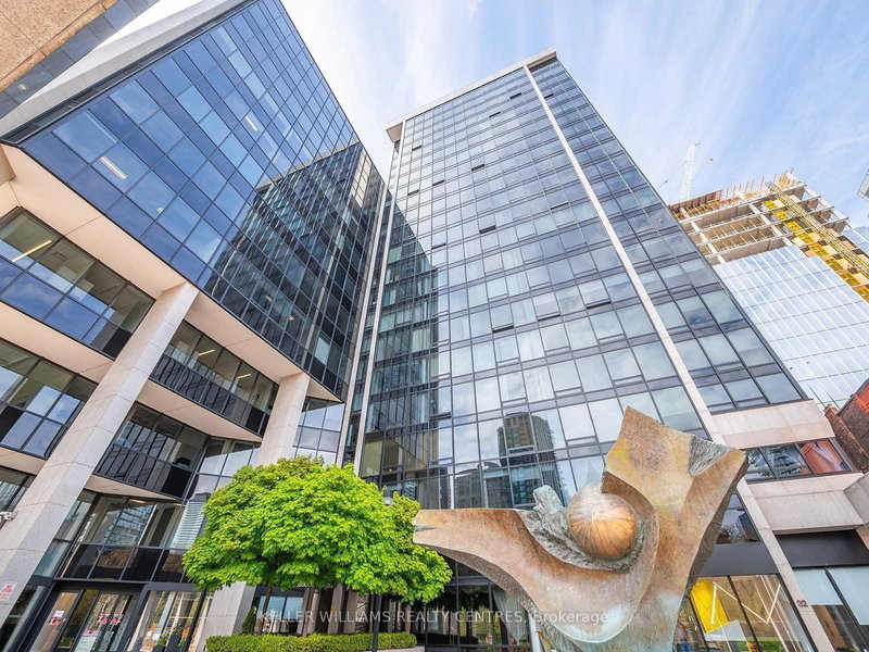 2202 - 30 Wellington St E, Toronto, M5E 1S3 | Image 2