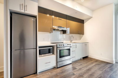 Unit 1015 — 188 Fairview Mall Dr, Toronto - Don Valley Village image-0-1
