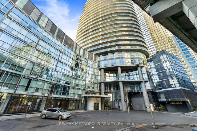1909 - 38 Dan Leckie Way