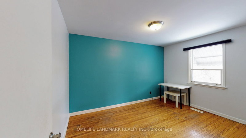 81 Maxome Ave, Toronto, M2M 3K2 | Image 3