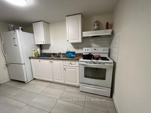 293 Ellerslie Ave, Toronto, M2R 1B6 | Image 3