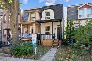38 St Clarens Avenue