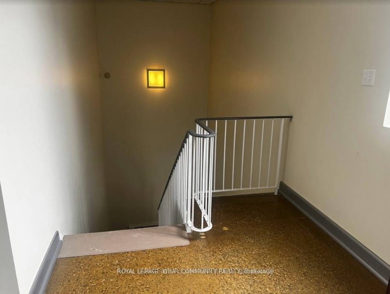 Room1