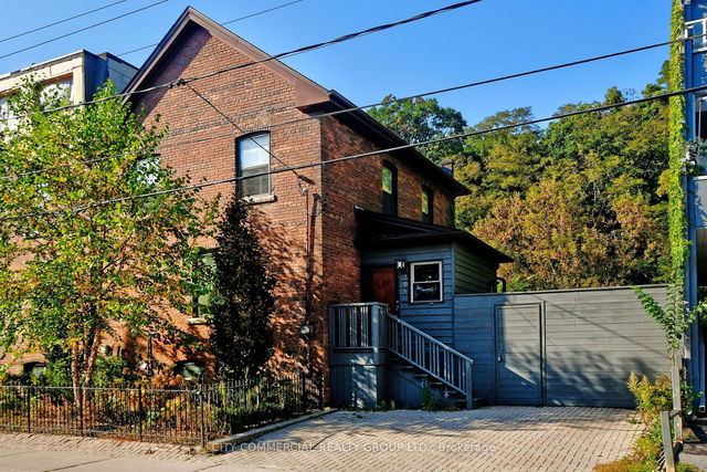 398 Summerhill Avenue