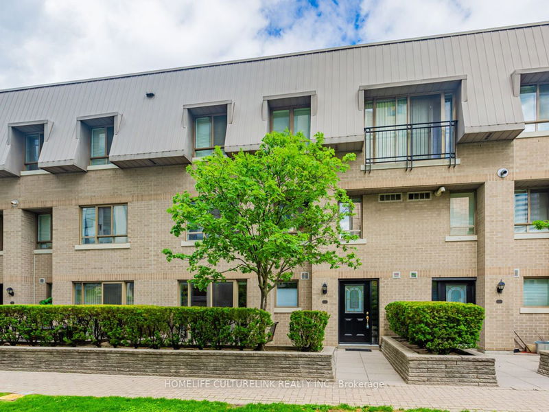 home for lease on Th116-38 Hollywood Avenue
