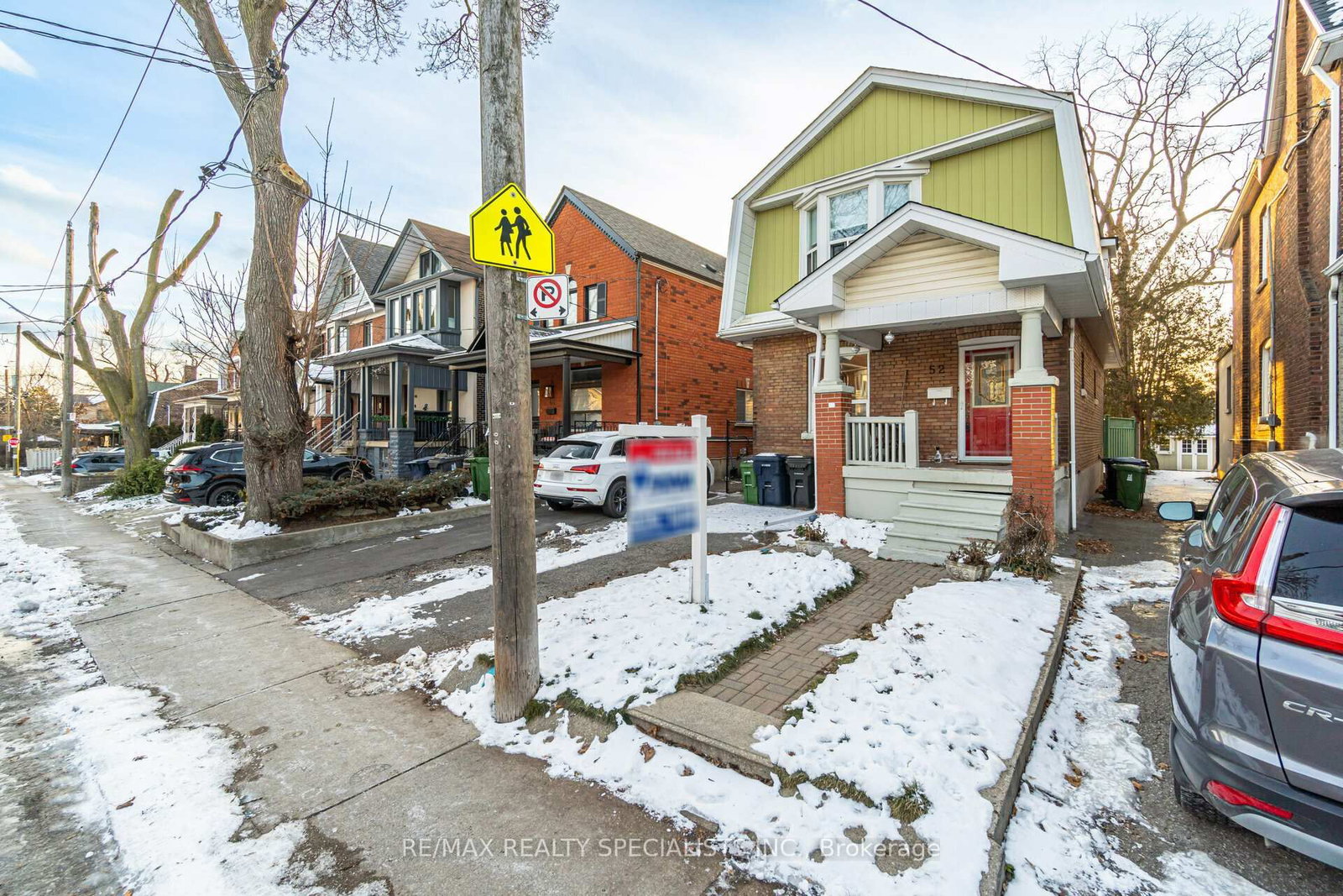 Listing Image 4