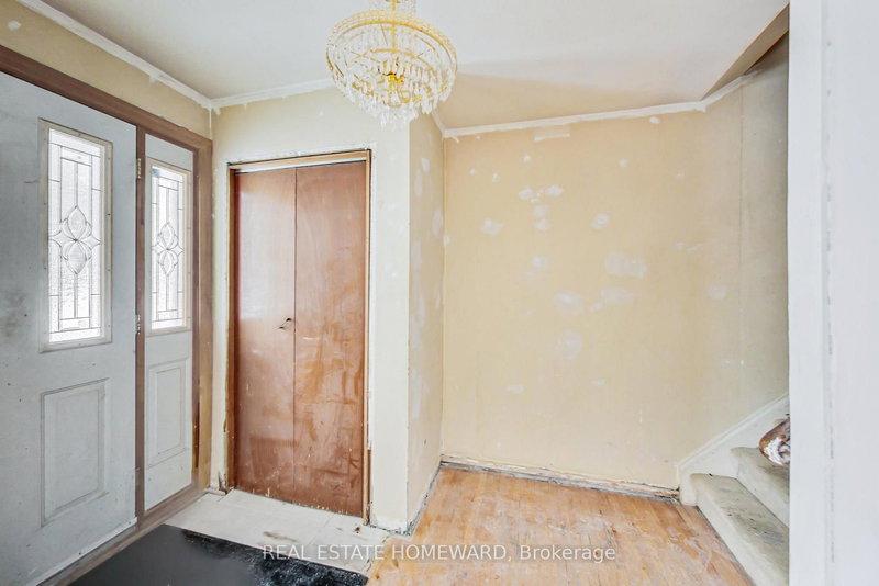 23 Reiber Cres, Toronto, M2H 1C3 | Image 3