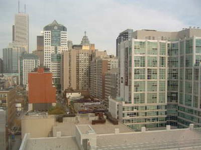 Unit 909 — 393 King St, Toronto - Waterfront Communities C1 image-0-4