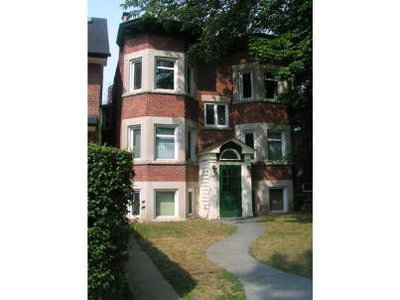 Detached House sold at 30 Pinewood Avenue, Toronto, Ontario, M6C2V1 - Humewood-Cedarvale - MLS: C769571