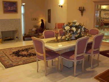 Room2