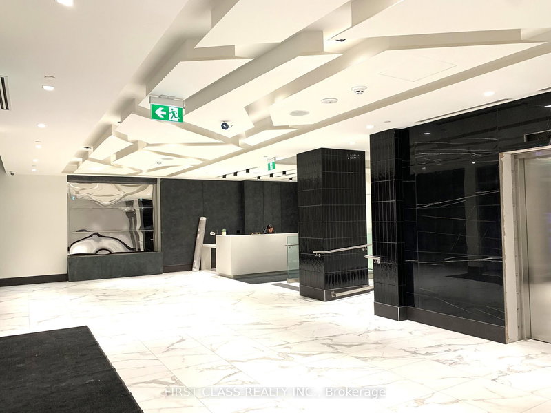 1012 - 50 Dunfield Ave, Toronto, M4S 0E4 | Image 2