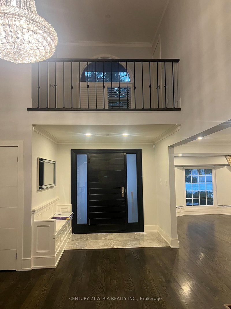 6 Brandy Crt, Toronto, M3B 3L3 | Image 2