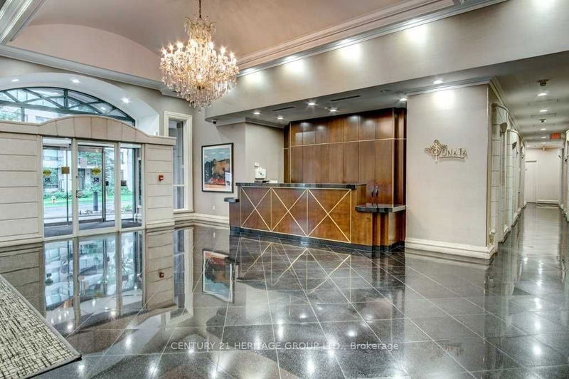 home for lease on 2210-7 Lorraine Drive