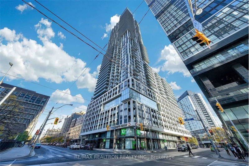 home for lease on 3303-251 Jarvis Street