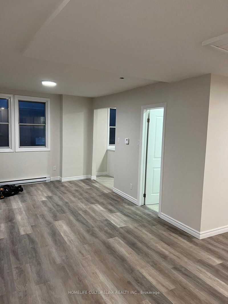 2/F - 3445 Yonge St, Toronto, M4N 2N1 | Image 2