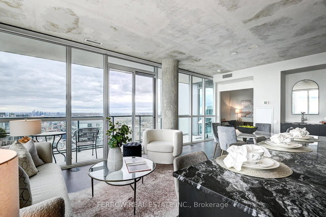 4005 - 88 Blue Jays Way