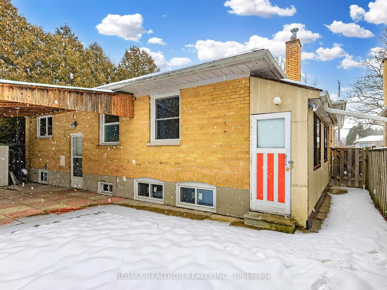 Listing Image 40