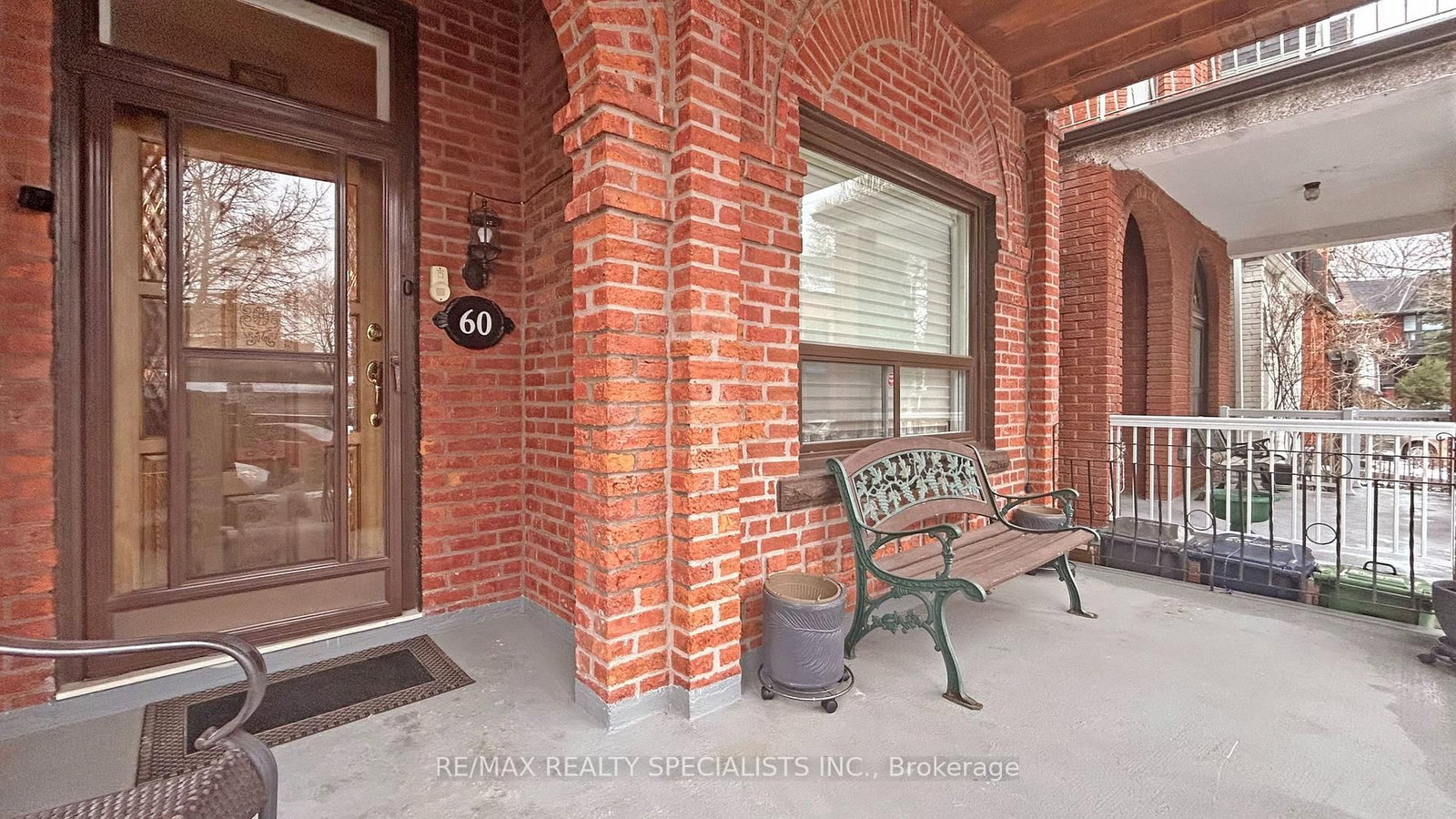 Listing photo 3