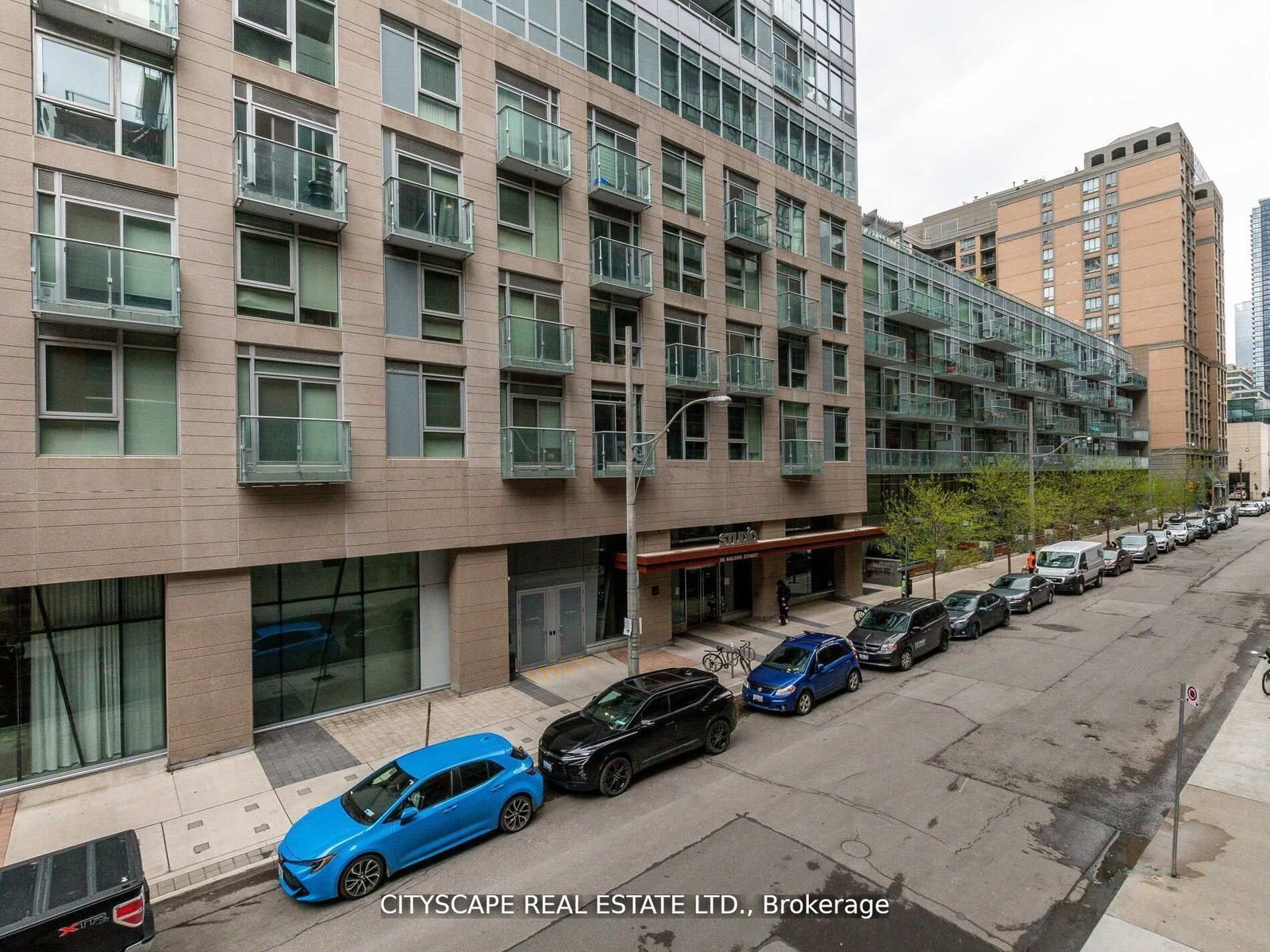 Listing Image 22