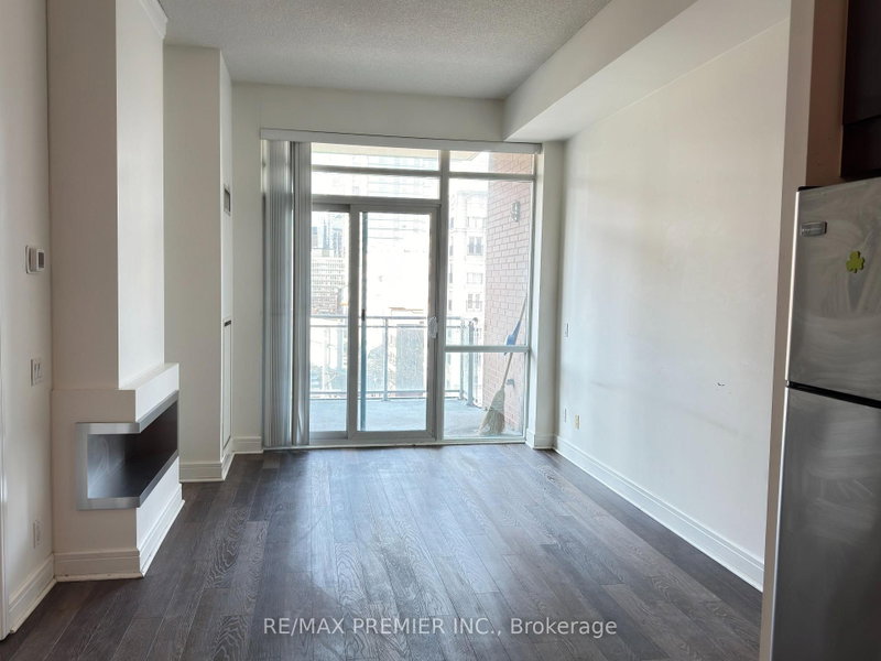 Room1